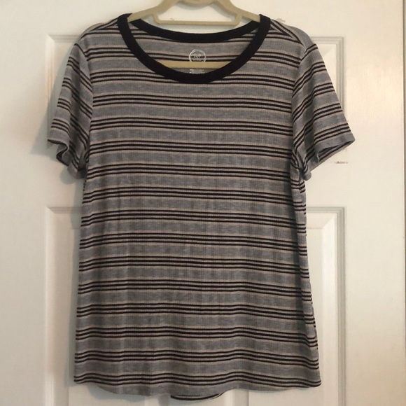 🌻5/$35🌻 Maurices | Gray and Plum Light Casual Striped Tee - Picture 1 of 3